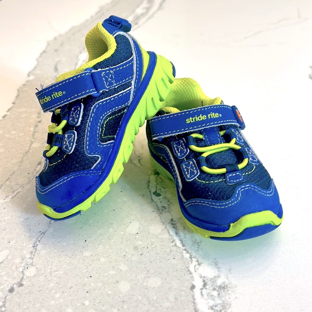 Stride Rite M2P Baby Jake Athletic Sneakers, Size 4 Wide, Navy/Lime Green